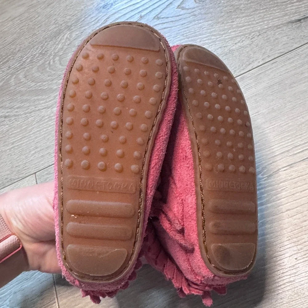 Minnetonka Toddler Girls Pink Suede Double Fringe Side Zip Moccasin Boots Size 5